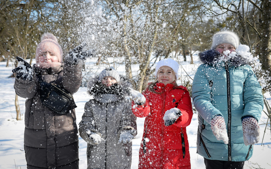 When Winter Makes Everything Harder: Supporting Your Child’s Social Life During the Coldest Months